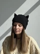 Шапка с ушками бини D.Hats черного цвета теплая универсальная - изображение 1