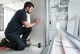 Линейный лазерный нивелир Bosch GLL 2-10 Professional (0601063L00) - изображение 3