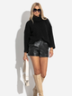 Светр в'язаний жіночий Fobya Sweater F1270 34/36 Чорний (5903707128013) - зображення 3