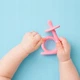 Мягкий силиконовый прорезыватель для зубов Akuku Розовый - изображение 3