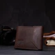 Мужской кожаный кошелек GRANDE PELLE 10х8х0,5 см 000270795 - изображение 7