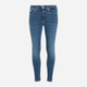 Jeansy skinny damskie Calvin Klein Jeans J20J221581-1BJ W27L30 Ciemnoniebieskie (8720107892453) - obraz 5