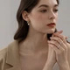 Серёжки женские золотой узел с жемчугом 2.5 х 0.5см - изображение 2
