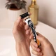 Бритва Bic Flex 5 Hybrid із 4 змінними картриджами (3086123644984) - зображення 4