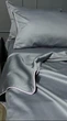 Элитная сатиновая постель комплект Полуторный MLS Сатин с кантом 160*220/50*70 серый + кант лавандовый - изображение 1
