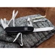 Складаний швейцарський ніж Victorinox Vx13713.B1 Huntsman 15 функцій 91 мм чорний - изображение 4