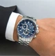 Модель наручного годинника CITIZEN CB5880-54L доступна в синьому та сріблястому кольорах. - зображення 8