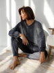Пижама (свитшот + штаны) женская теплая велюровая BARWA garments 0332/333 S Графит (2113323331329) - изображение 7