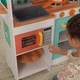 Детская кухня KidKraft со светом и звуком и магнитной дверцей Morning Sunshine, 10110 - изображение 9