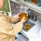 Детская кухня KidKraft угловая со светом и звуком, 53386 - изображение 9