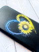 Чохол-книжка з малюнком для iPhone 11 Чорний :: Серце з соняхом. Україна (принт 260) - зображення 2
