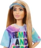 Кукла Барби Модница Barbie Fashionistas Doll with Light Brown Hair Wearing Tie-Dye T-Shirt Dress 159 (GRB51) - изображение 3