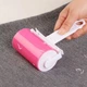 Ролик для чистки одежды ROLLER розовый многоразовый из силикона - изображение 3