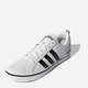 Sneakersy męskie do kostki adidas VS Pace FY8558 43.5 (UK 9) Białe (4064039526777) - obraz 9