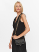 Torebka crossbody damska Chiara Ferragni 74SB4BA2ZS518 Czarna (8052672426451) - obraz 2