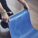 Коврик для йоги GAIAM PERFORMANCE DRY GRIP Yoga Mat 5мм 170х60см - Синий - изображение 5