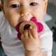 Прорізувач для зубів дерев'янно-силіконовий "Метелик" (Рожевий) Babyono - изображение 2