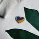 Пін (значок) із дерева на одяг «Україна в сердці» (прапор, жовто-блакитний, сердце, патріотизм, символіка) (IconPin004) - зображення 2