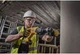 Аккумуляторный бесщеточный перфоратор DeWALT DCH133M1, 1 акб 4 Ah, з/у, в кейсе (DCH133M1) - изображение 4