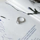 Серебряное кольцо с фианитами, вес изделия 3,72 гр (2152736) - изображение 6