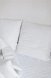 Подушка 3/5 жорсткості із штучним пухом sweet sleep у смужку гіпоалергенна70х70 - зображення 2