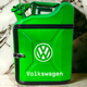 Подарочный набор для мужчин Канистра бар 10 л зеленая с логотипом Volkswagen + 2 бокала - изображение 1