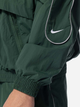 Kurtka wiatrówka męska sportowa Nike Sportswear Solo Swoosh Woven Tracksuit Jacket "Fir" FB8622-323 L Zielona (196607424179) - obraz 4