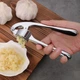 Прес для часнику (часничниця) з прогумованими ручками Maestro - зображення 5