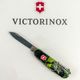 Складной нож Victorinox HUNTSMAN ZODIAC Зеленый деревянный дракон 1.3713.3.Z3240p - изображение 5