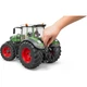 Масштабна модель автомобіля Bruder Трактор Fendt 1050 Vario з фігуркою та аксесуарами для ремонту (04041) - зображення 4