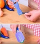 Рибочистка з контейнером Kitchenware скребок для чищення риб'ячої луски з ножем синя - зображення 5
