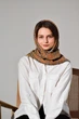 Кашемировый бежевый шарф в клетку от бренда MyScarf - изображение 2