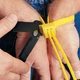 Резак ASP Scarab Tri-Fold Cutter для наручников - изображение 4