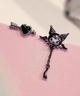 Готические серьги гвоздики пусеты с цепочкой Kuromi (Куроми) ,Hello Kitty, My Melody , Геншин Импакт Genshin Impact аниме корейский стиль y2k kpop черный (AN)21204 - изображение 4