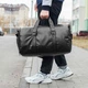 Дорожня спортивна сумка з відділом взуття Aron чорна з гладкою еко шкіра для тренувань на 31 л. - зображення 1