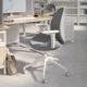 Офісний стілець з підлокітником IKEA HATTEFJÄLL ХАТТЕФЙЕЛЛЬ, ГУННАРЕД класичний сірий, білий, 605.389.60 - изображение 5