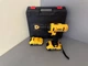 Акумуляторний шуруповерт DeWalt із набором інструментів у пластиковому кейсі 24V 5A/h Li-Ion Жовтий з чорним (14-36-Sh24V5A/h) - зображення 3
