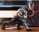 Статуэтка (фигурка) Venom с языком 14 см из ПВХ пластика на подставке - изображение 1