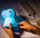 Детский аккумуляторный ночник RGB на 16 цветов с пультом - Динозавр - изображение 4