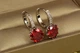 Серьги Xuping Jewelry с большим красным камнем 2 см серебристые - изображение 2