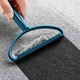 Щетка для уборки шерсти животных из мебели, ковров и одежды / Blue - изображение 2