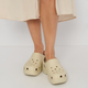 Chodaki damskie na platformie Crocs Classic Platform 206750-2Y2 38-39 (W8) 24 cm Beżowe (191448963498) - obraz 7