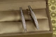 Серьги Xuping Jewelry стрела дорожка из камней бортики по краям 3.5 см серебристые - изображение 1