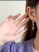 Серьги бижутерия Асимметрия jeweston Золотые с 3 камнями - изображение 3