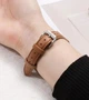 Тонкий ремінець із еко-шкіри для смарт-годинника Apple Watch, 42 / 44 / 45 / 49 мм, коричневий "G" (80059332) - зображення 3