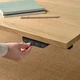 Комп'ютерний стіл з регулюванням висоти IKEA MITTZON 140х60 см дубовий шпон/чорний (295.282.99) - зображення 4