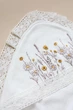 Крижма-плед на виписку MagBaby Wild Flowers з вишивкою 85х85 см Молочна 100700 (4821000125304) - зображення 5