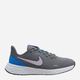 Buty sportowe chłopięce na rzepy Nike Revolution 5 (GS) BQ5671-051 40 Szare (193654816834) - obraz 1