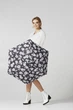 Парасолька жіноча Fulton L340 Miniflat-2 Black and White Floral Черно-белые цветы (L340-037744) - зображення 2