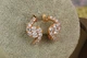Сережки Xuping Jewelry Рівновага 1,7 см золотисті - зображення 2